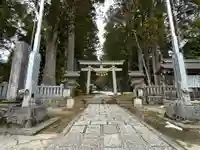 雄山神社中宮祈願殿(富山県)