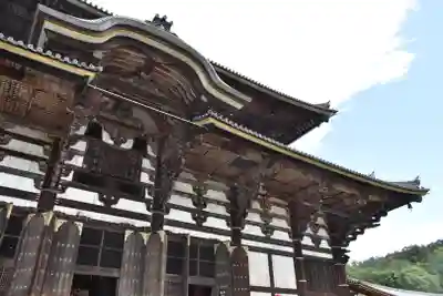 東大寺の本殿・本堂