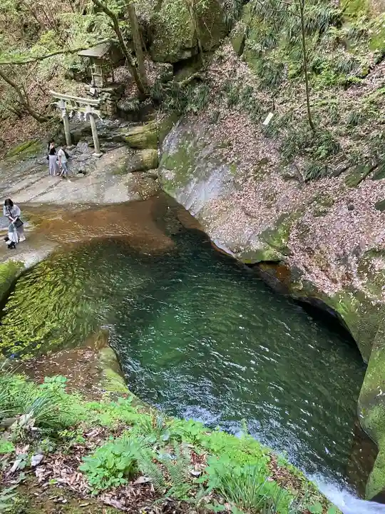 龍鎮神社(奈良県)