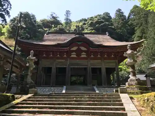 鰐淵寺の本殿