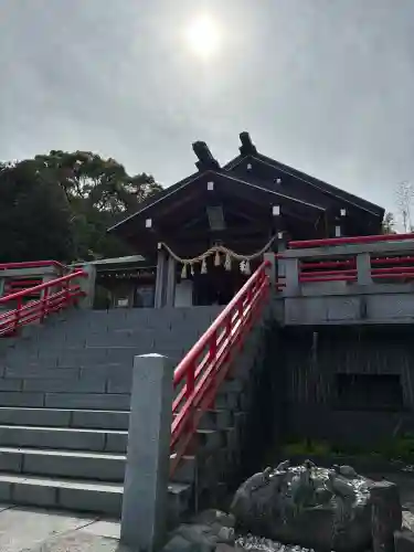 神祇大社の{uncategorized: "未分類", other: "その他", undefined: "問題あり", building: "その他建物", grave: "お墓", sacred_gate: "鳥居", guardian: "狛犬", statue: "像", buddha: "仏像", history: "歴史", nature: "自然", garden: "庭園", animal: "動物", pagoda: "塔", temizu: "手水舎", mountain_gate: "山門・神門", sanctuary: "本殿・本堂", subordinate: "末社・摂社", art: "芸術", scenery: "景色", jizo: "地蔵", ema: "絵馬", goshuin: "御朱印", omikuji: "おみくじ", items: "授与品その他", amulet: "お守り", goshuincho: "御朱印帳", eats: "食事", festival: "お祭り", votive_dance: "神楽", shichigosan: "七五三参", wedding: "結婚式", experience: "体験その他", initially: "初詣", around: "周辺", anti_infection: "感染症対策"}