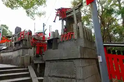 伏見稲荷大社の末社・摂社