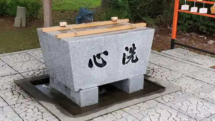 帯廣明神大社 の手水舎