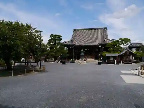 総持寺の本殿