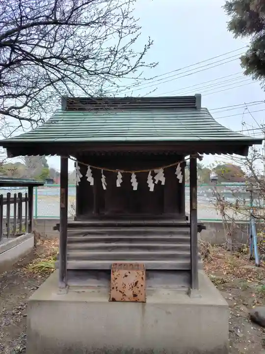 瓦葺氷川神社(埼玉県)