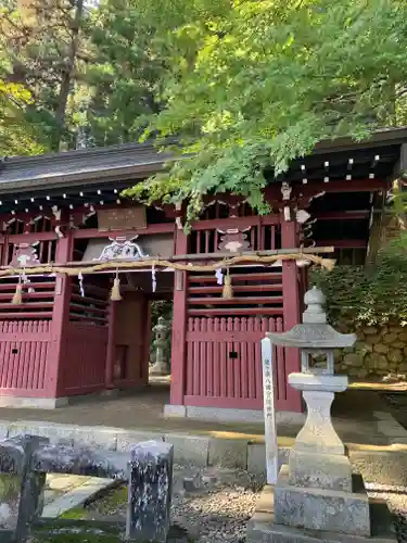 鳩ヶ嶺八幡宮の山門