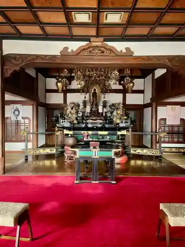 法蔵寺の{uncategorized: "未分類", other: "その他", undefined: "問題あり", building: "その他建物", grave: "お墓", sacred_gate: "鳥居", guardian: "狛犬", statue: "像", buddha: "仏像", history: "歴史", nature: "自然", garden: "庭園", animal: "動物", pagoda: "塔", temizu: "手水舎", mountain_gate: "山門・神門", sanctuary: "本殿・本堂", subordinate: "末社・摂社", art: "芸術", scenery: "景色", jizo: "地蔵", ema: "絵馬", goshuin: "御朱印", omikuji: "おみくじ", items: "授与品その他", amulet: "お守り", goshuincho: "御朱印帳", eats: "食事", festival: "お祭り", votive_dance: "神楽", shichigosan: "七五三参", wedding: "結婚式", experience: "体験その他", initially: "初詣", around: "周辺", anti_infection: "感染症対策"}