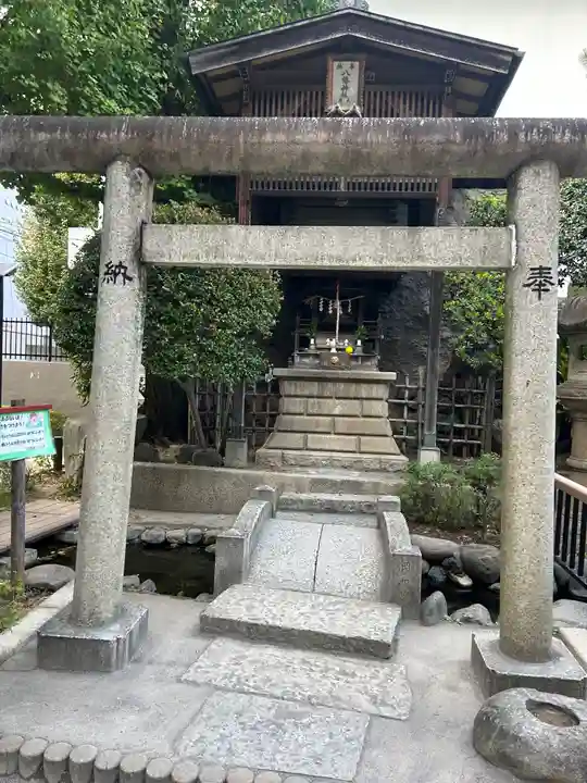 八幡神社(大洲藩加藤家上屋敷跡)(東京都)