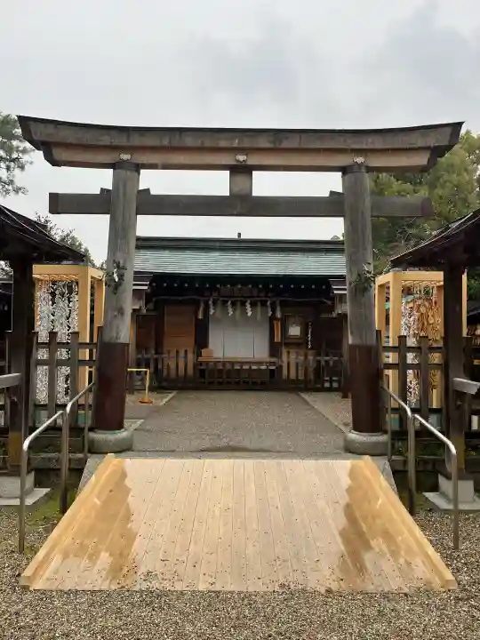 豊國神社の{uncategorized: "未分類", other: "その他", undefined: "問題あり", building: "その他建物", grave: "お墓", sacred_gate: "鳥居", guardian: "狛犬", statue: "像", buddha: "仏像", history: "歴史", nature: "自然", garden: "庭園", animal: "動物", pagoda: "塔", temizu: "手水舎", mountain_gate: "山門・神門", sanctuary: "本殿・本堂", subordinate: "末社・摂社", art: "芸術", scenery: "景色", jizo: "地蔵", ema: "絵馬", goshuin: "御朱印", omikuji: "おみくじ", items: "授与品その他", amulet: "お守り", goshuincho: "御朱印帳", eats: "食事", festival: "お祭り", votive_dance: "神楽", shichigosan: "七五三参", wedding: "結婚式", experience: "体験その他", initially: "初詣", around: "周辺", anti_infection: "感染症対策"}