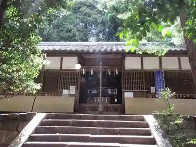 當麻山口神社の本殿
