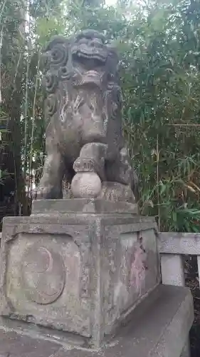 居木神社の狛犬