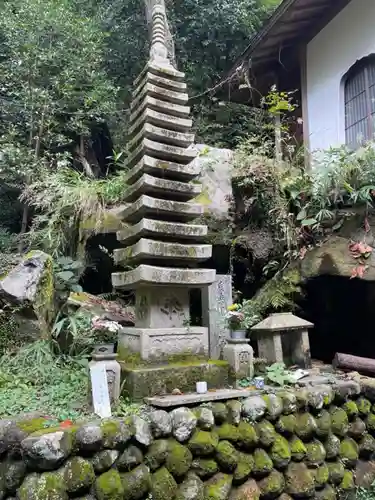 天龍院の塔