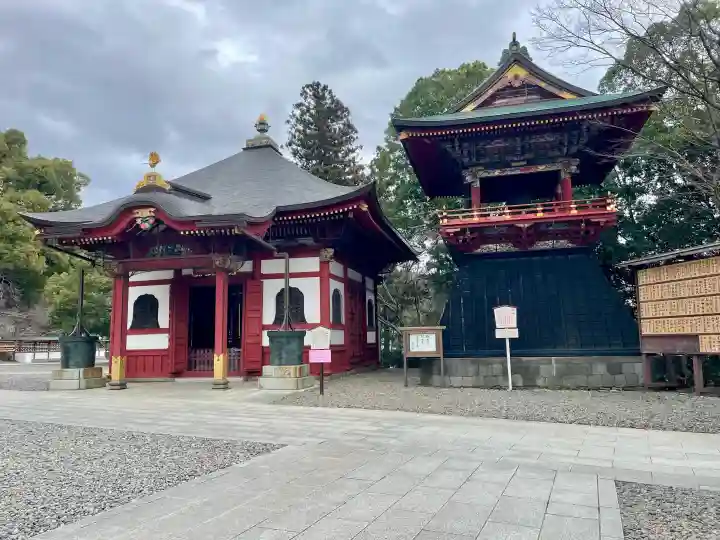 成田山新勝寺の{uncategorized: "未分類", other: "その他", undefined: "問題あり", building: "その他建物", grave: "お墓", sacred_gate: "鳥居", guardian: "狛犬", statue: "像", buddha: "仏像", history: "歴史", nature: "自然", garden: "庭園", animal: "動物", pagoda: "塔", temizu: "手水舎", mountain_gate: "山門・神門", sanctuary: "本殿・本堂", subordinate: "末社・摂社", art: "芸術", scenery: "景色", jizo: "地蔵", ema: "絵馬", goshuin: "御朱印", omikuji: "おみくじ", items: "授与品その他", amulet: "お守り", goshuincho: "御朱印帳", eats: "食事", festival: "お祭り", votive_dance: "神楽", shichigosan: "七五三参", wedding: "結婚式", experience: "体験その他", initially: "初詣", around: "周辺", anti_infection: "感染症対策"}