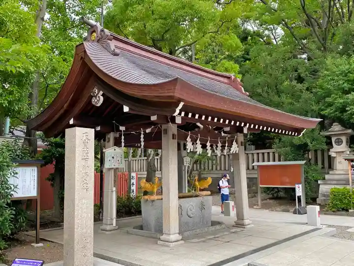 富岡八幡宮の手水舎