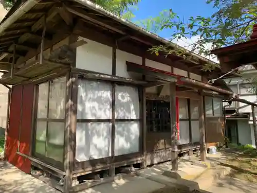 地蔵尊の本殿・本堂