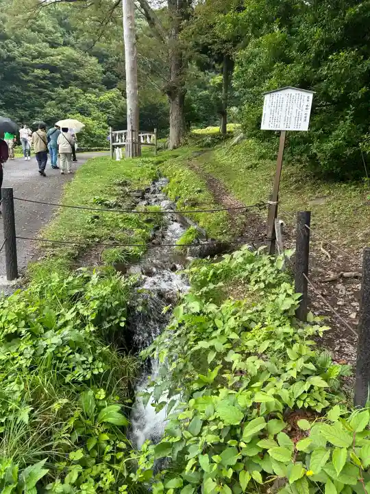 諏訪大社上社前宮(長野県)