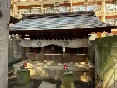 王子稲荷神社の{uncategorized: "未分類", other: "その他", undefined: "問題あり", building: "その他建物", grave: "お墓", sacred_gate: "鳥居", guardian: "狛犬", statue: "像", buddha: "仏像", history: "歴史", nature: "自然", garden: "庭園", animal: "動物", pagoda: "塔", temizu: "手水舎", mountain_gate: "山門・神門", sanctuary: "本殿・本堂", subordinate: "末社・摂社", art: "芸術", scenery: "景色", jizo: "地蔵", ema: "絵馬", goshuin: "御朱印", omikuji: "おみくじ", items: "授与品その他", amulet: "お守り", goshuincho: "御朱印帳", eats: "食事", festival: "お祭り", votive_dance: "神楽", shichigosan: "七五三参", wedding: "結婚式", experience: "体験その他", initially: "初詣", around: "周辺", anti_infection: "感染症対策"}