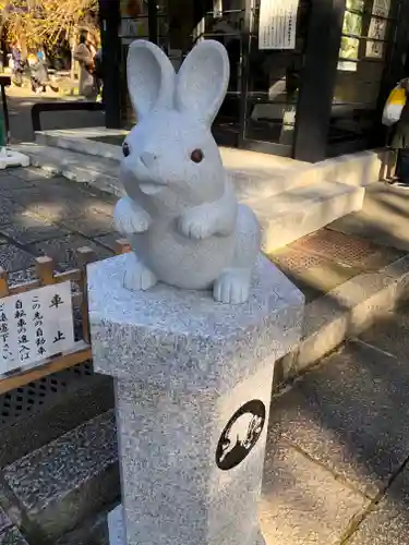 岡崎神社の狛犬