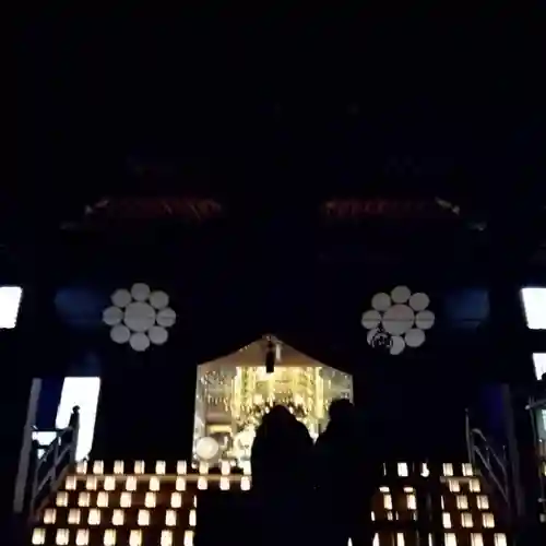 富蔵院の本殿・本堂