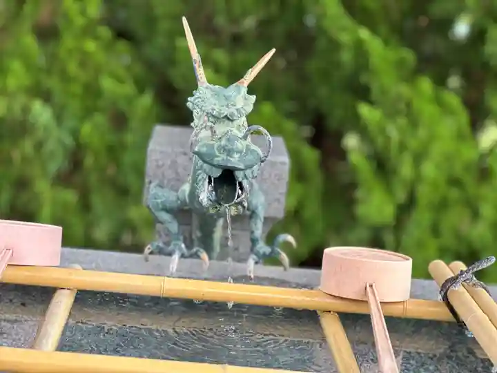 鹿部稲荷神社の手水舎