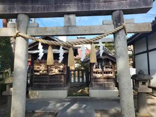 行田八幡神社の末社・摂社