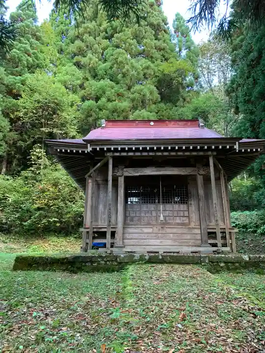 熊野神社の本殿・本堂