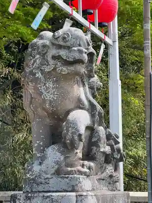 叶神社（東叶神社）の狛犬