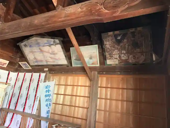 岩井神社の本殿・本堂