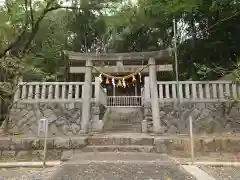 白山社の鳥居