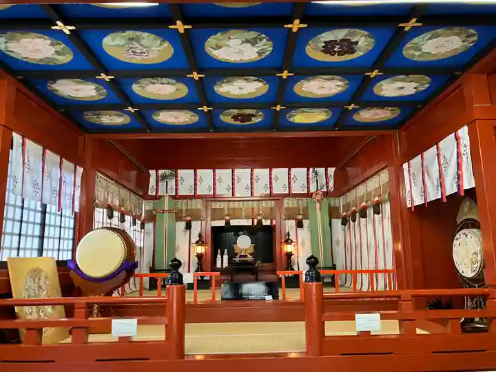 日光二荒山神社中宮祠(栃木県)