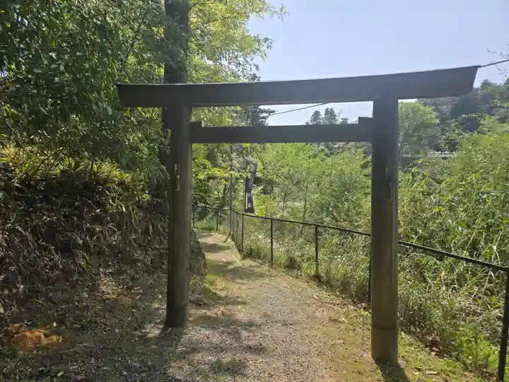 鍋倉神社(奈良県)