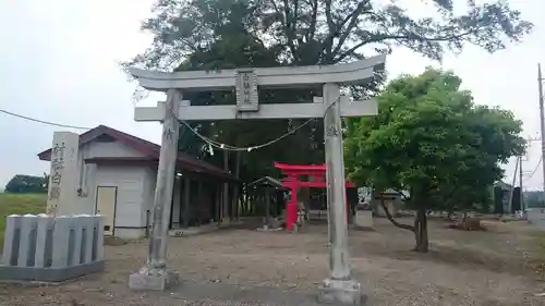 白鬚神社の鳥居