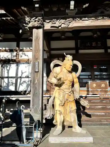 常源寺の像