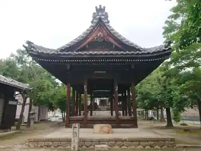 白山社の本殿・本堂