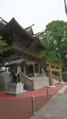 健軍神社の山門