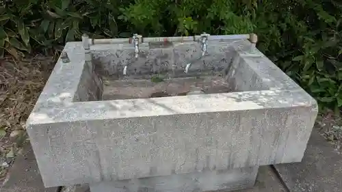 正一位出世 稲荷大明神の手水舎