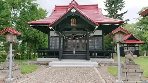 多度志神社の本殿