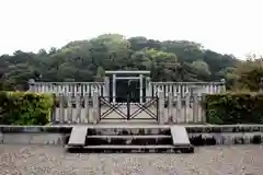 垂仁天皇陵の建物その他