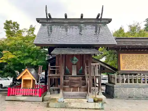 盛岡八幡宮の末社