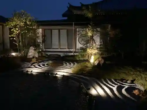 長谷寺の{uncategorized: "未分類", other: "その他", undefined: "問題あり", building: "その他建物", grave: "お墓", sacred_gate: "鳥居", guardian: "狛犬", statue: "像", buddha: "仏像", history: "歴史", nature: "自然", garden: "庭園", animal: "動物", pagoda: "塔", temizu: "手水舎", mountain_gate: "山門・神門", sanctuary: "本殿・本堂", subordinate: "末社・摂社", art: "芸術", scenery: "景色", jizo: "地蔵", ema: "絵馬", goshuin: "御朱印", omikuji: "おみくじ", items: "授与品その他", amulet: "お守り", goshuincho: "御朱印帳", eats: "食事", festival: "お祭り", votive_dance: "神楽", shichigosan: "七五三参", wedding: "結婚式", experience: "体験その他", initially: "初詣", around: "周辺", anti_infection: "感染症対策"}