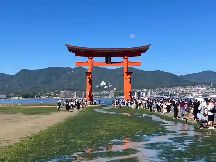 厳島神社(広島県)