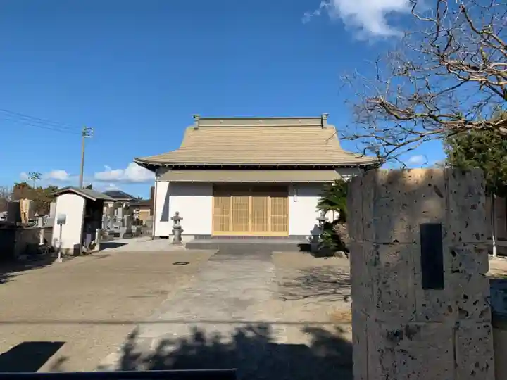 長泉寺の本殿・本堂