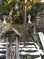 摩尼寺の建物その他