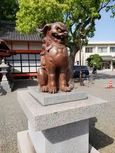 若宮八幡社の狛犬