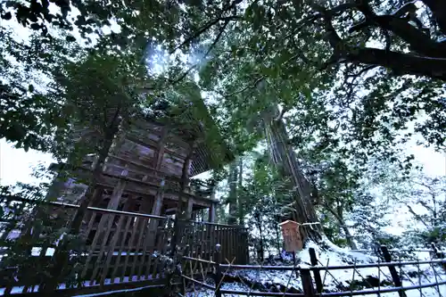 須佐神社の本殿