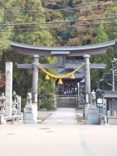 八幡神社の鳥居