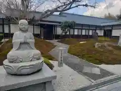 御誕生寺（猫寺）(福井県)