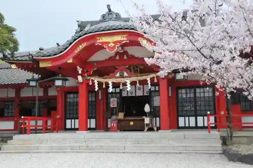市原稲荷神社の本殿・本堂