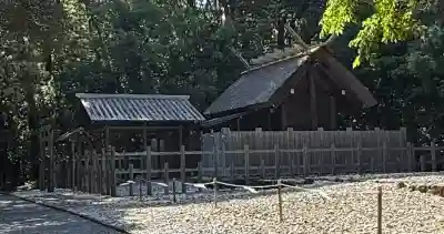 伊雜宮(皇大神宮別宮)の{uncategorized: "未分類", other: "その他", undefined: "問題あり", building: "その他建物", grave: "お墓", sacred_gate: "鳥居", guardian: "狛犬", statue: "像", buddha: "仏像", history: "歴史", nature: "自然", garden: "庭園", animal: "動物", pagoda: "塔", temizu: "手水舎", mountain_gate: "山門・神門", sanctuary: "本殿・本堂", subordinate: "末社・摂社", art: "芸術", scenery: "景色", jizo: "地蔵", ema: "絵馬", goshuin: "御朱印", omikuji: "おみくじ", items: "授与品その他", amulet: "お守り", goshuincho: "御朱印帳", eats: "食事", festival: "お祭り", votive_dance: "神楽", shichigosan: "七五三参", wedding: "結婚式", experience: "体験その他", initially: "初詣", around: "周辺", anti_infection: "感染症対策"}