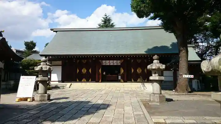 松陰神社の本殿・本堂